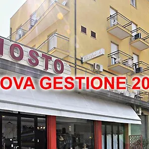 ** Hotel Ariosto Italia